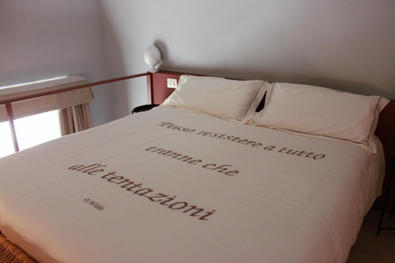 Palazzo Sul Corso-Charming Appartaments Brindisi Eksteriør billede
