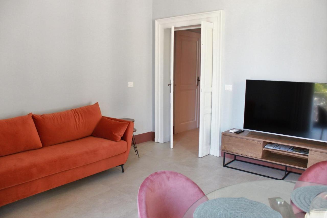 Palazzo Sul Corso-Charming Appartaments Brindisi Eksteriør billede