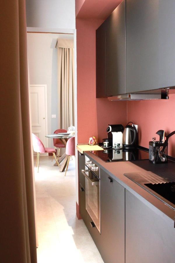 Palazzo Sul Corso-Charming Appartaments Brindisi Eksteriør billede