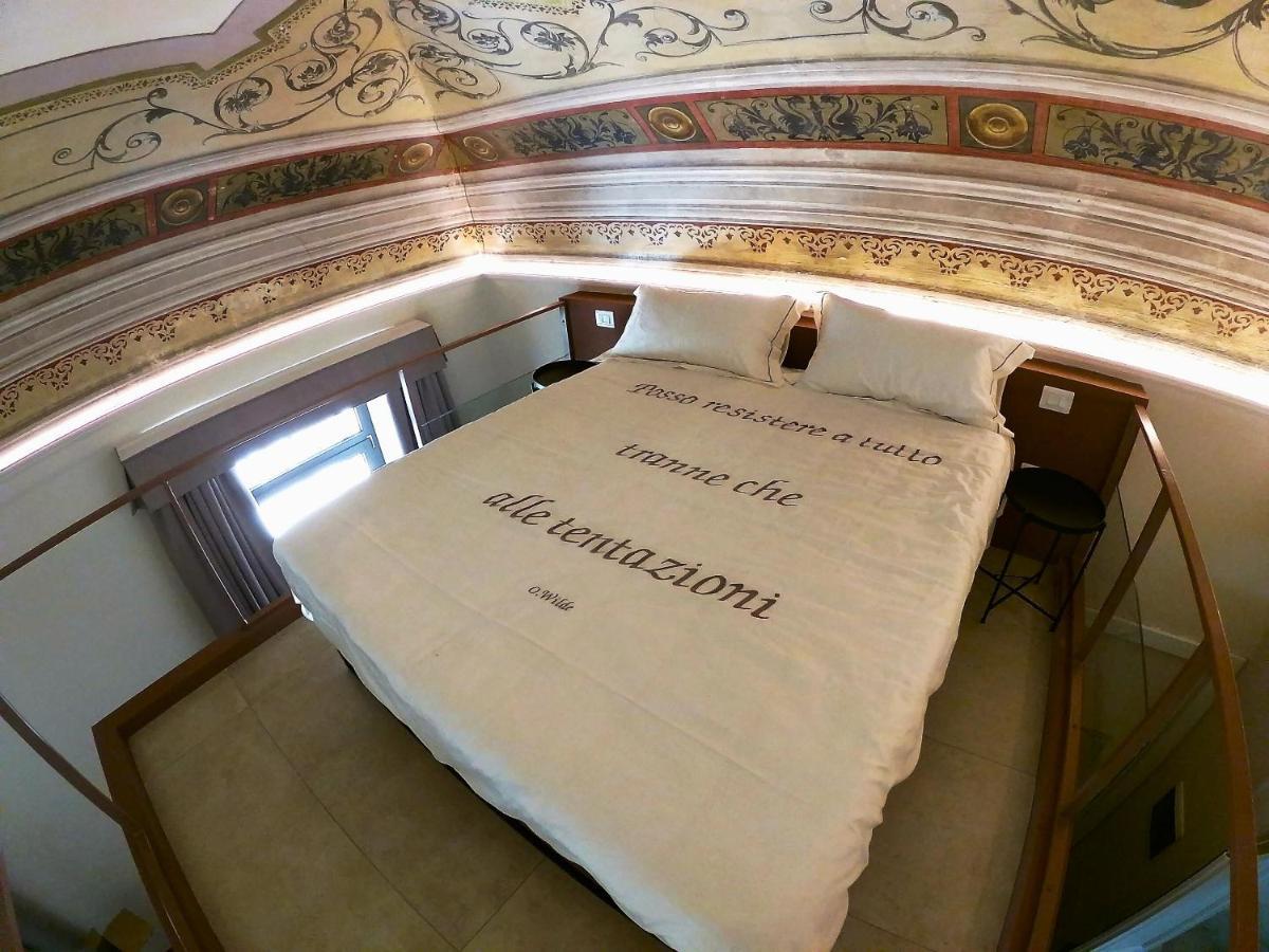 Palazzo Sul Corso-Charming Appartaments Brindisi Eksteriør billede