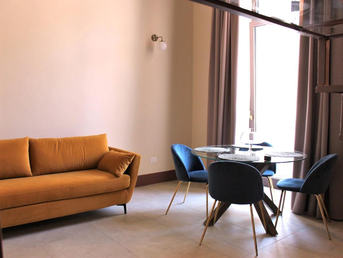 Palazzo Sul Corso-Charming Appartaments Brindisi Eksteriør billede