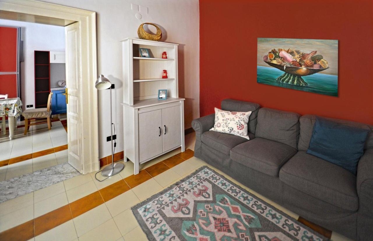 Palazzo Sul Corso-Charming Appartaments Brindisi Eksteriør billede